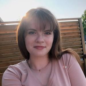 Meet your Posher, Hannah